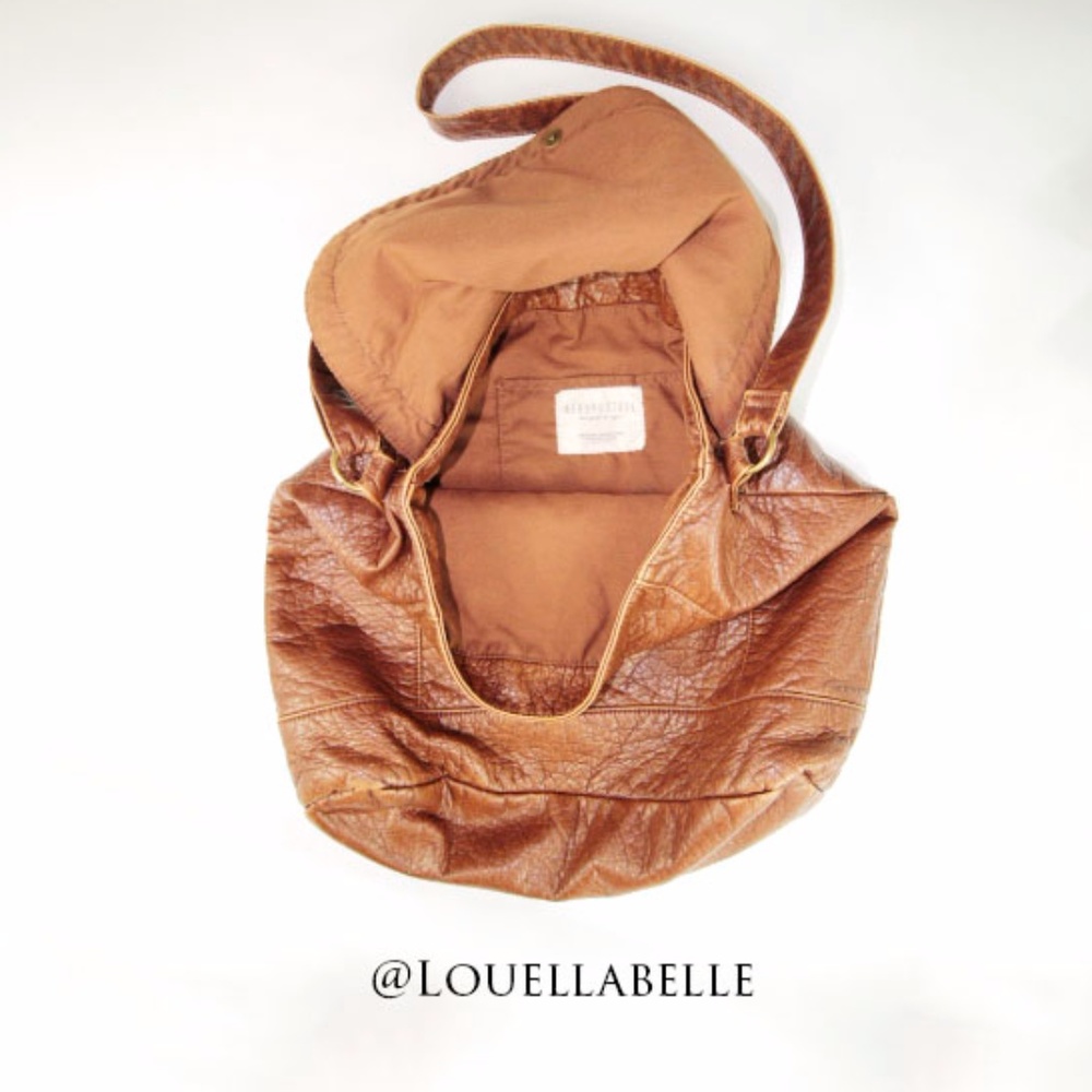 Aeropostale Vegan Leather Crossbody Bag/Tote - Picture 2 of 5