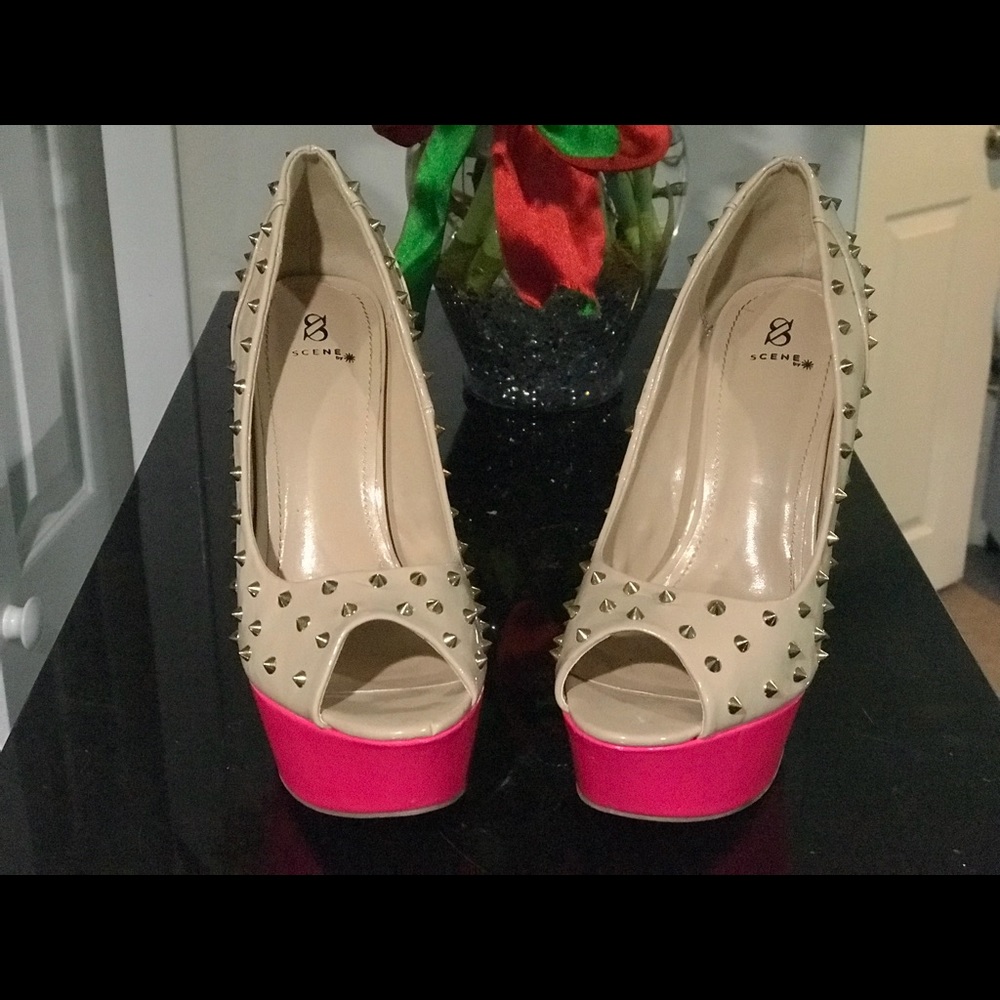 Pumps heels