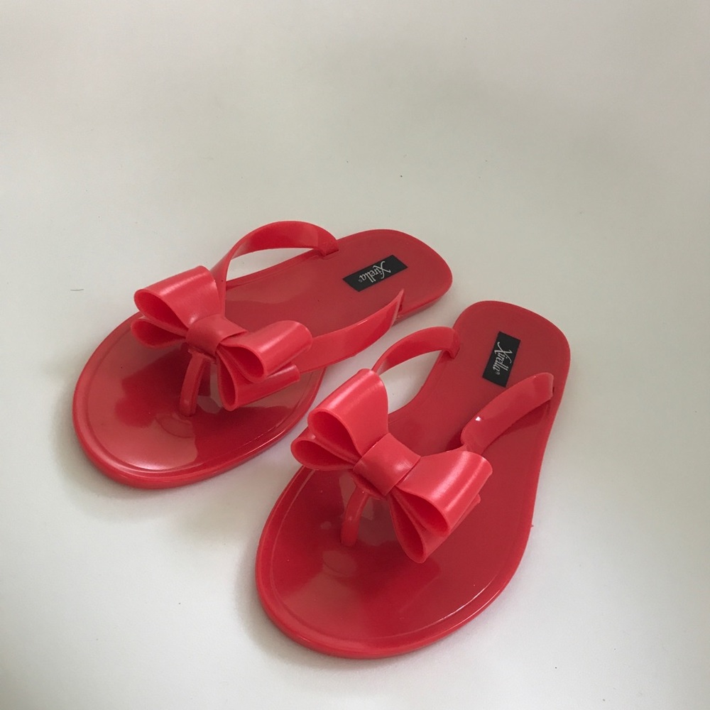 Jelly sandals