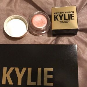 Rose Gold KYLIE Cosmetics Creme Shadow