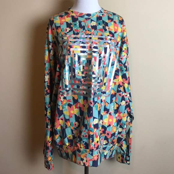 LuLaRoe Sweaters - 🆕Large Lularoe Logo Sweater 😍