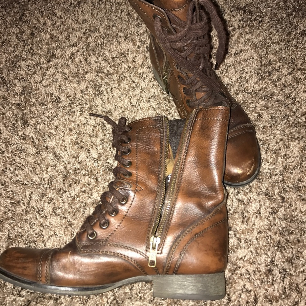 'Steven Madden' Brown combat boots