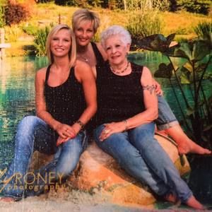 Meet your Posher, Carla