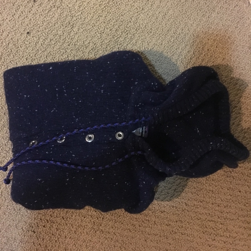 Patagonia button up sweatshirt