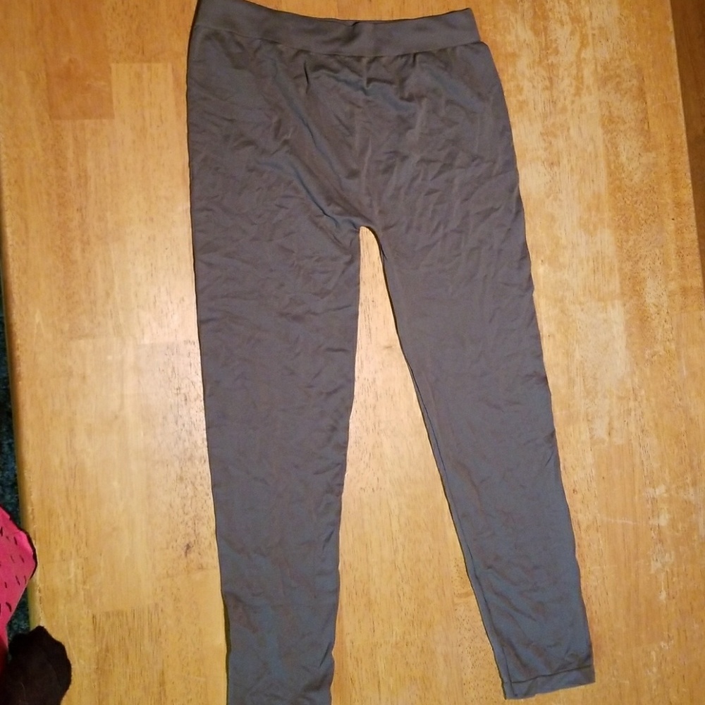Grey Massini legging capris XL