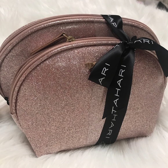 Tahari gorgeous rose gold makeup bag - Picture 2 of 6