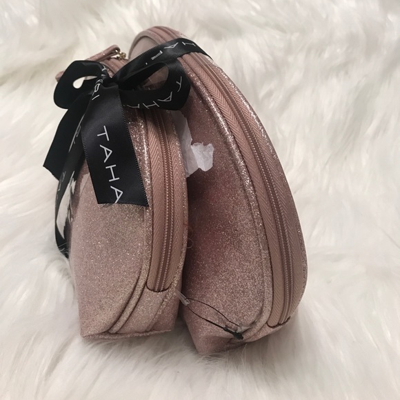Tahari gorgeous rose gold makeup bag - Picture 5 of 6