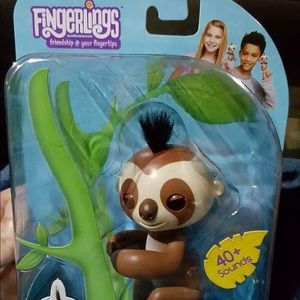 Sloth Fingerling
