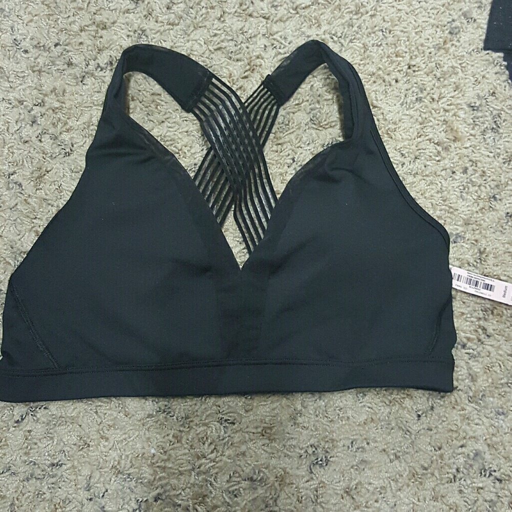 Victoria's Secret "Sport" sports bra NWT
