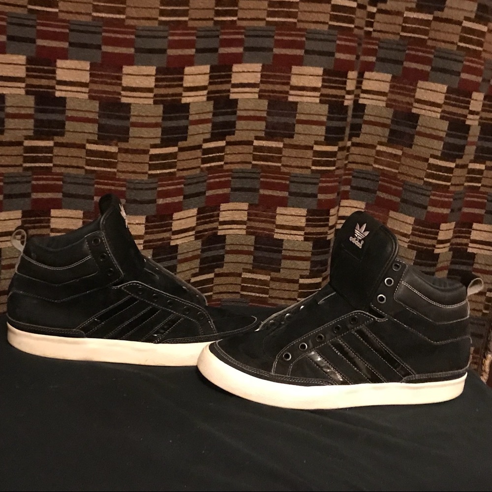 😎 Adidas High Top Sneakers / Tennis Shoe 😎