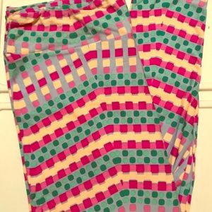 Tc Lularoe Leggings
