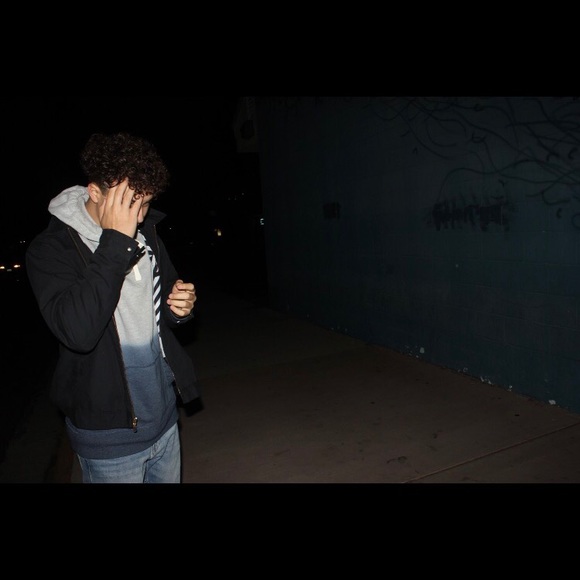 Meet your Posher, Alex - Picture 1 of 1