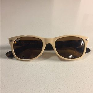 Tan & Tortoise Shell Ray-Bans