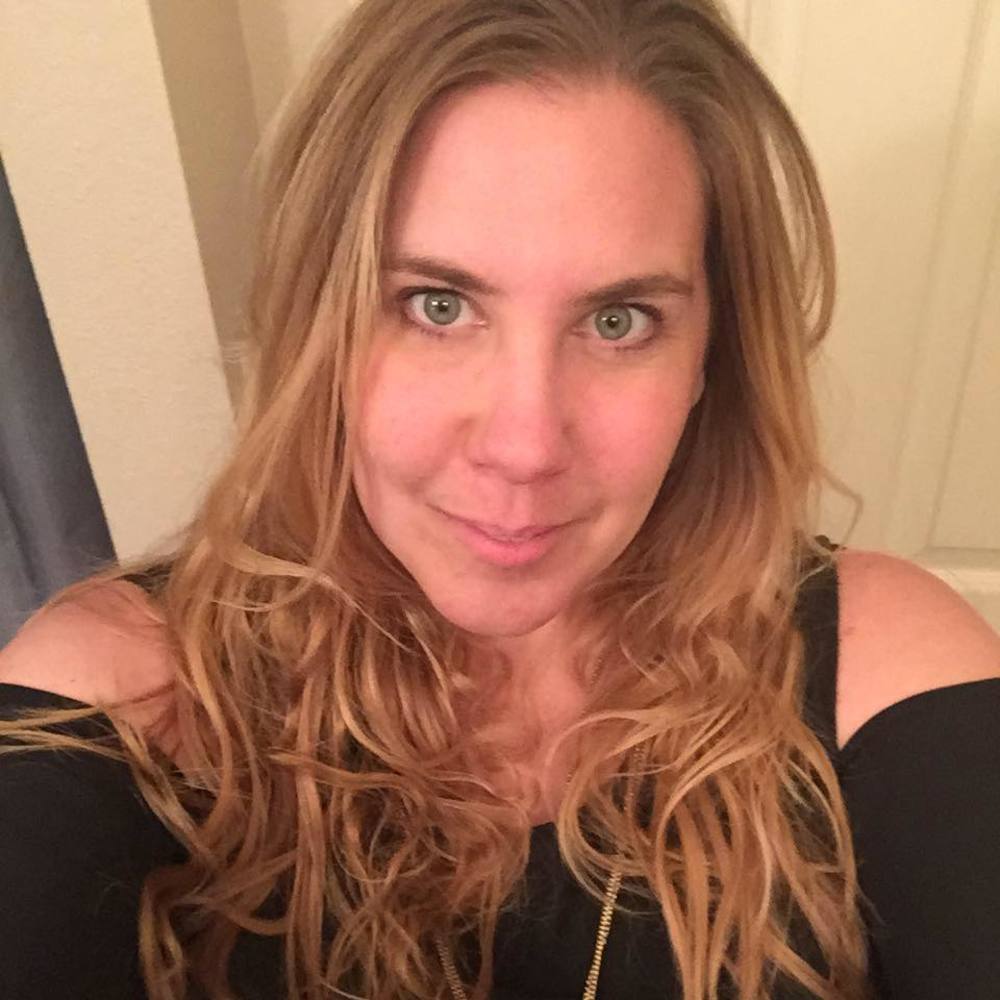 Meet your Posher, Angela