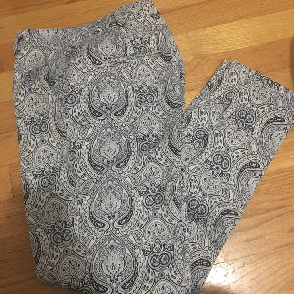 Parsley Printed Ankle Pants