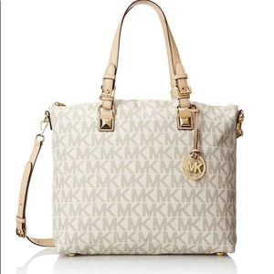 FLASH SALE!! Michael Kors JetSet Convertible  Tote