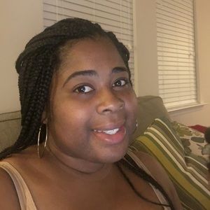 Meet your Posher, Melanie