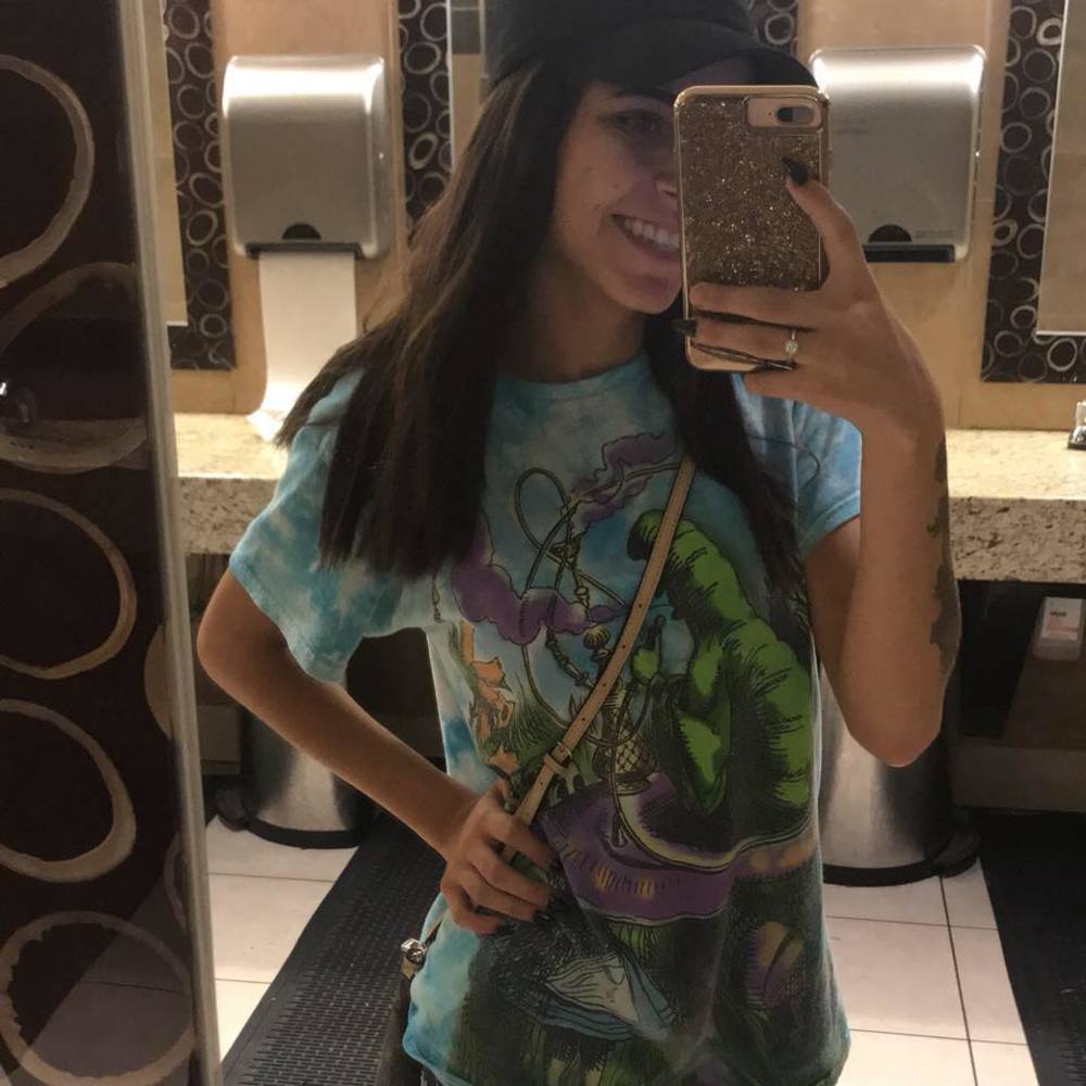 Meet your Posher, Hannah