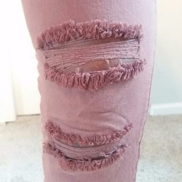 Dusty-Lavender w/ripped knees - Picture 5 of 6