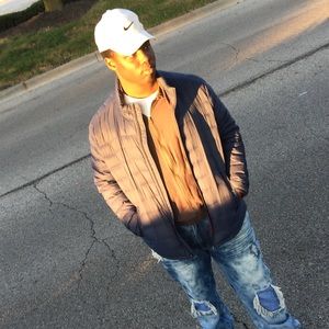 Meet your Posher, Donnell