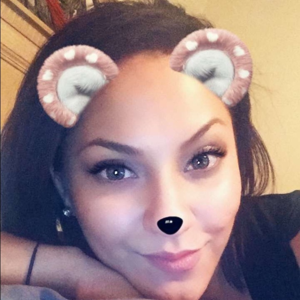 Meet your Posher, Erica