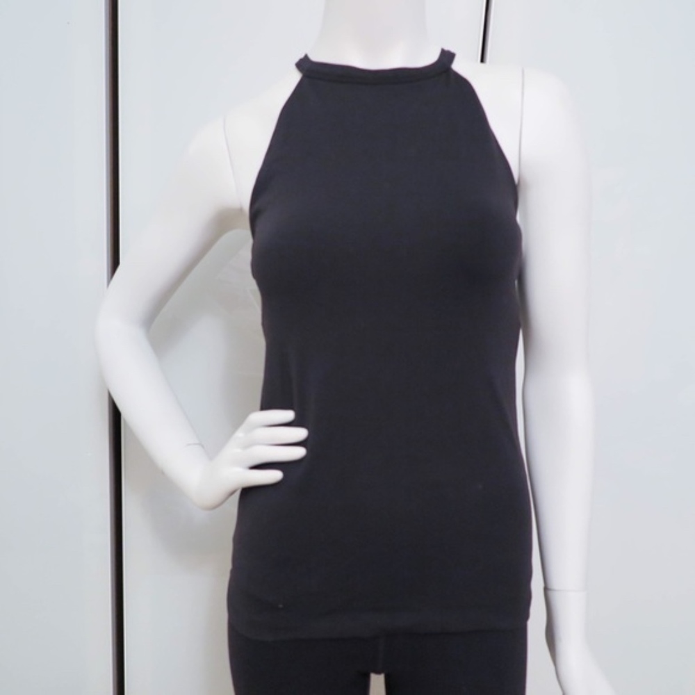kiragrace black halter crisscross tank Small