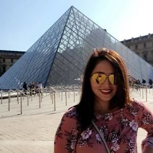 Meet your Posher, Kayla