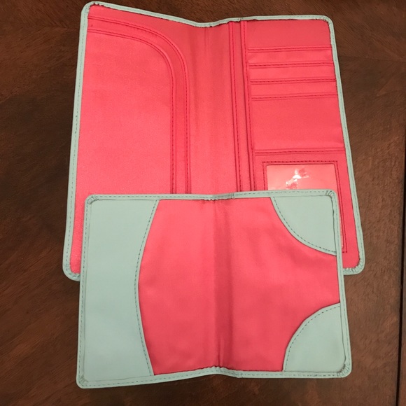 Travel case & passport cover - Picture 2 of 2