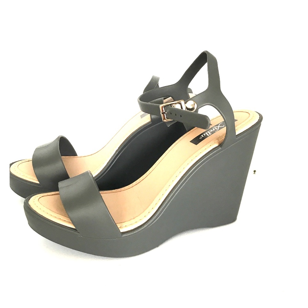 Jelly wedge shoes