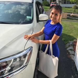 Meet your Posher, Bee