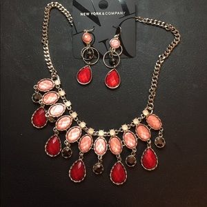 NY&C Garnet/ Light Pink earrings and necklace NWOT