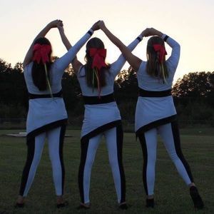 Meet your Posher, Elena