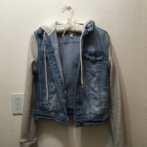 Jean jacket with fuzzy fleece sleeves and hood