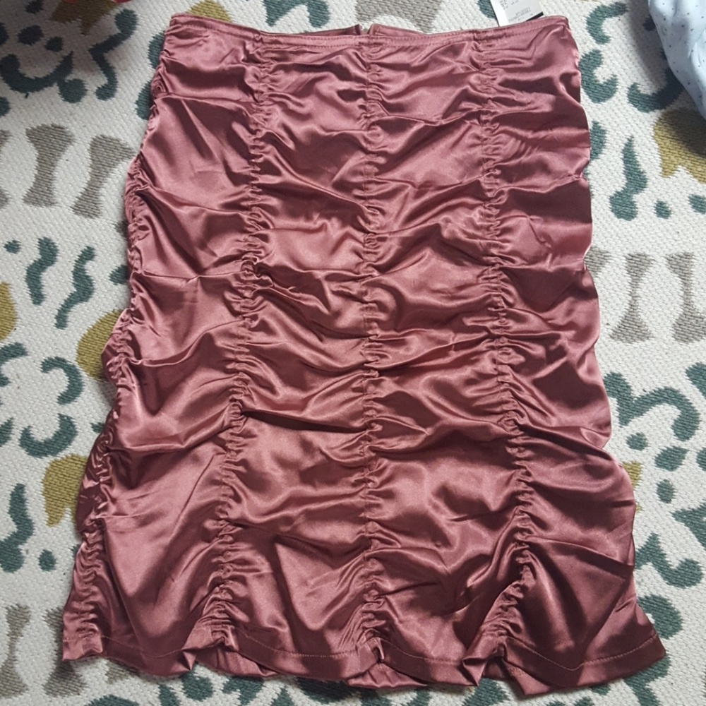 Forever 21 pink skirt