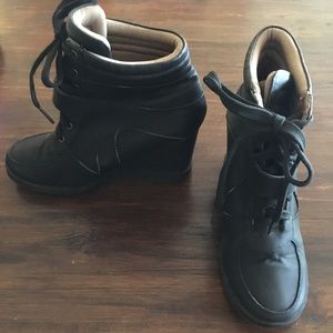 100% Leather Wedge Sneakers from Paris