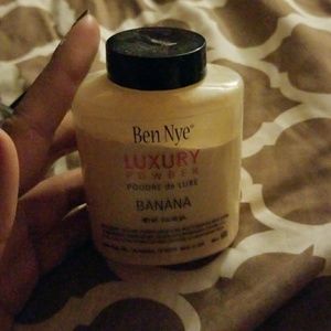 Ben Nye banana powder