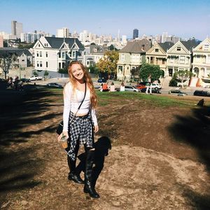 Meet your Posher, Megan