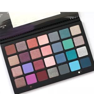 BNIB NATASHA DENONA PURPLE BLUE PALETTE