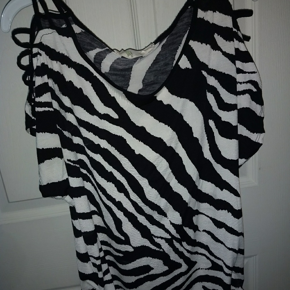 Zebra print top
