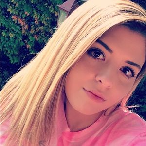 Meet your Posher, Megan