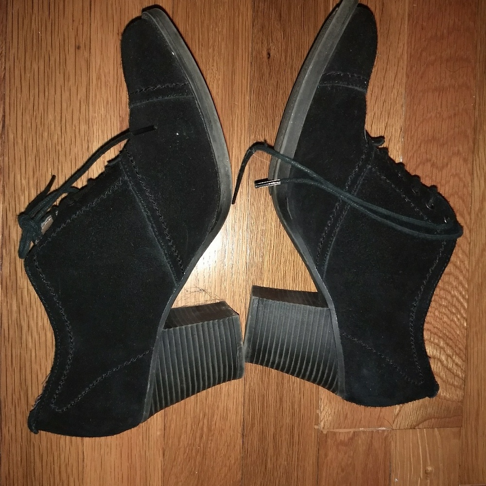 Tignanello Black Shoes