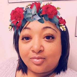Meet your Posher, Angie