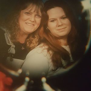 Meet your Posher, Annie