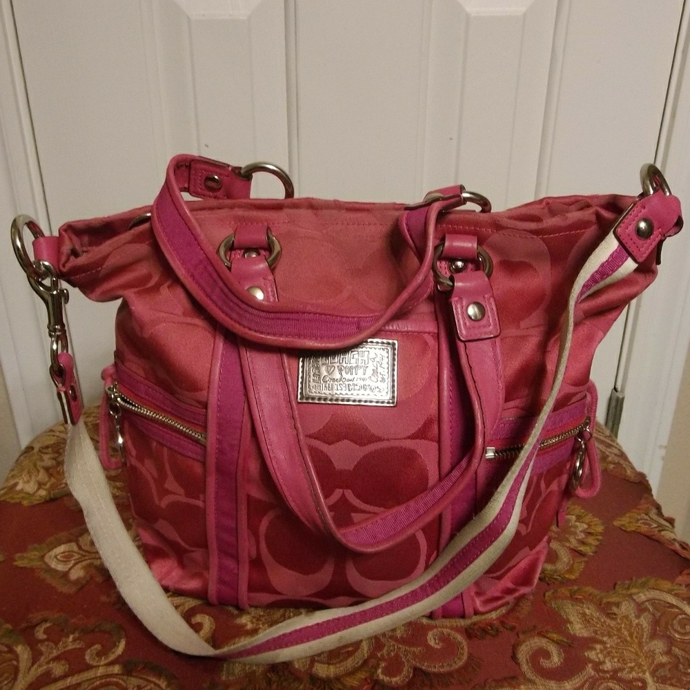 Coach shoulder bag