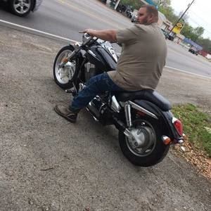 Meet your Posher, Chris