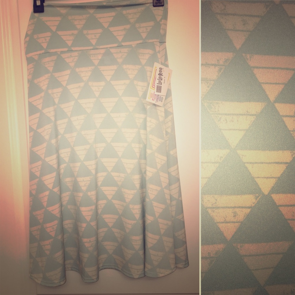 LuLaRoe Azure skirt