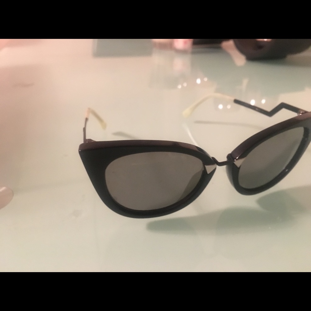 Fends glasses - Picture 4 of 5