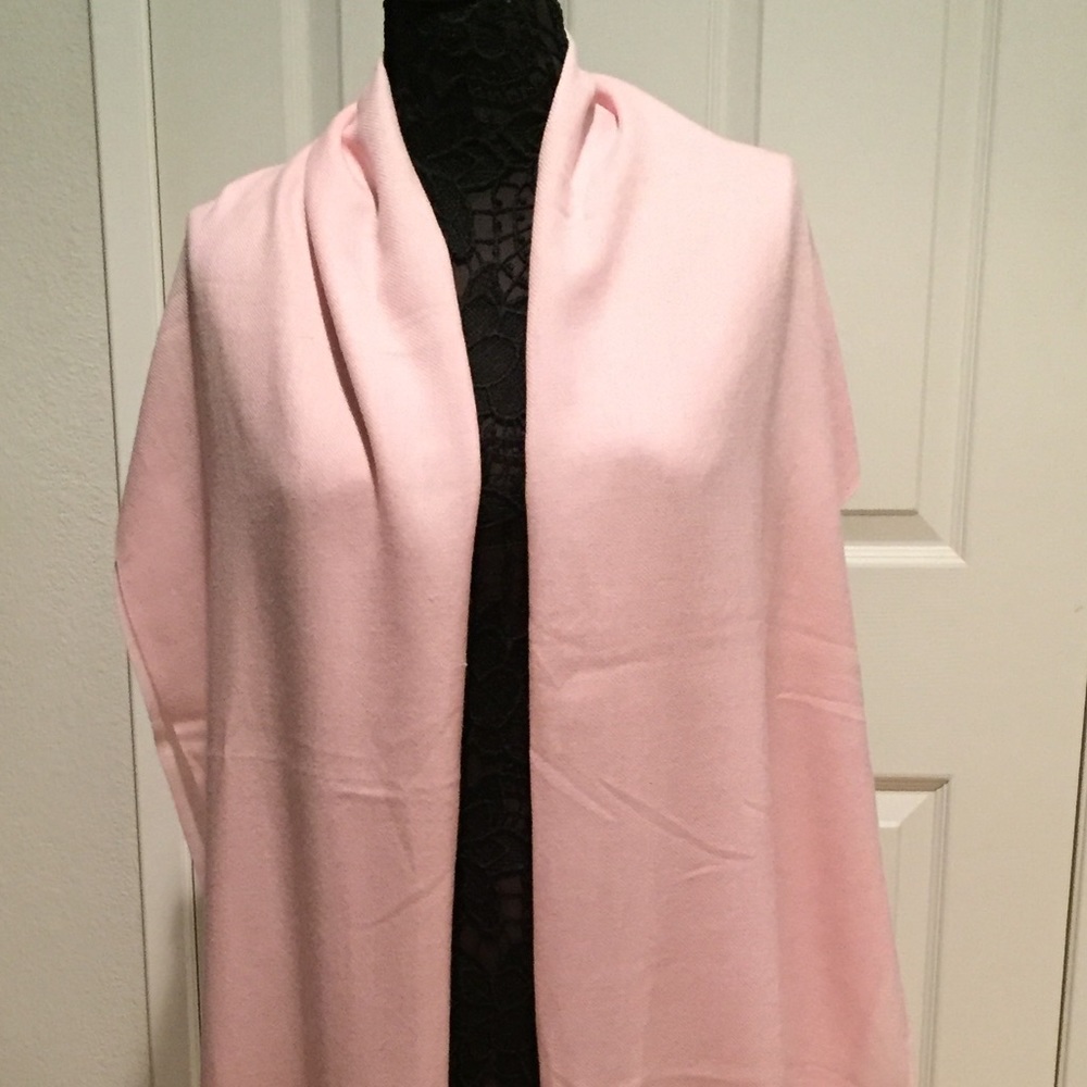 Ladies’ 100% Cashmere Oversized Wrap