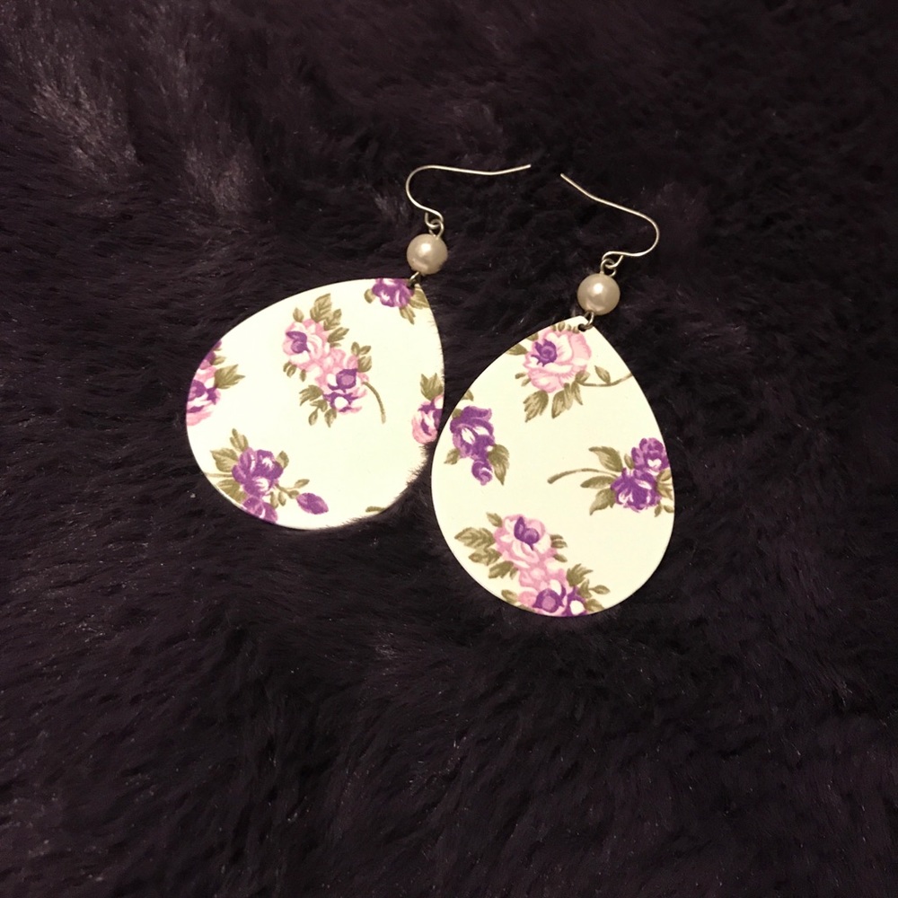 Purple flower earrings