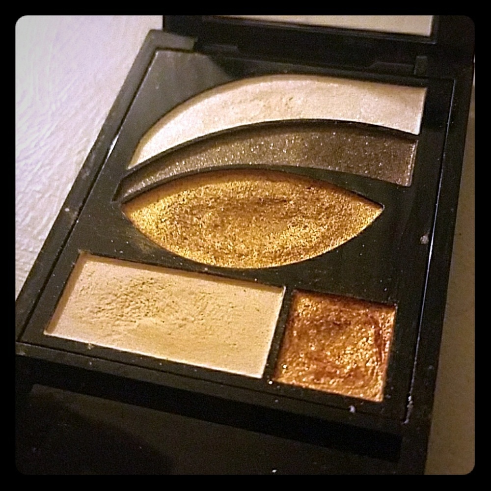 Revlon Photo Ready Eyeshadow Kit - Rustic